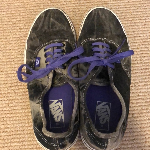 Authentic Vans - Picture 3 of 6